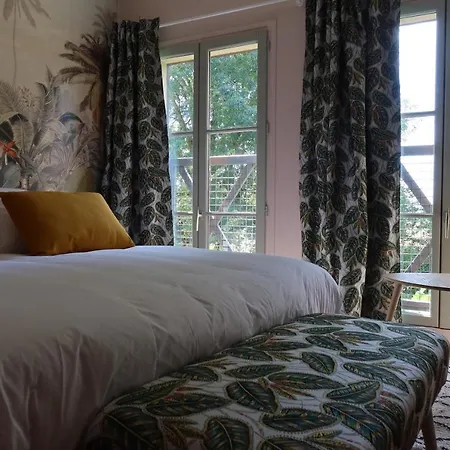 La Maison Des Champs , D'hotes , Receptions Bed & Breakfast Novillers-les-Cailloux